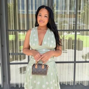 Meet your Posher, Jas 🤍